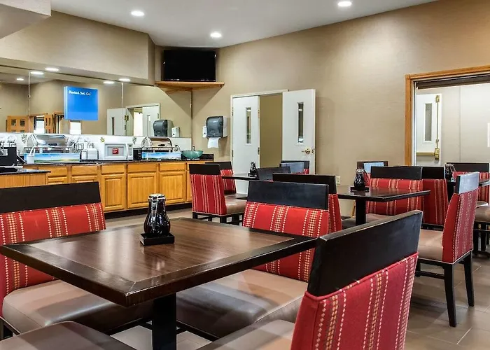 Quality Jacksonville Near I-72 Inn 4*
