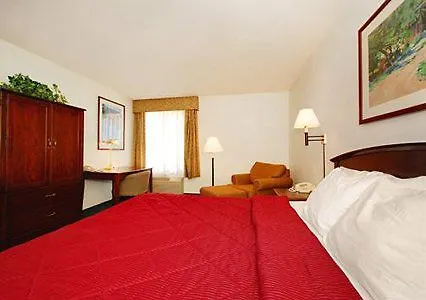 Quality Jacksonville Near I-72 Inn